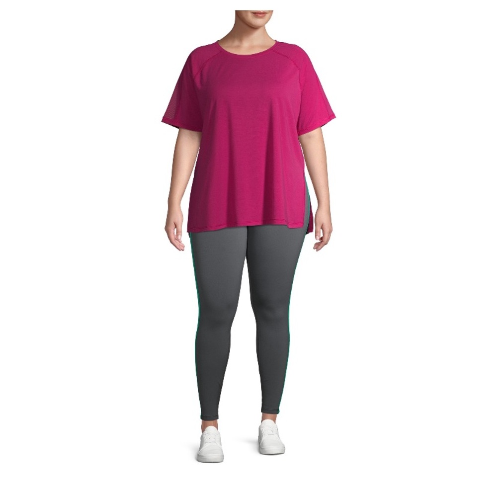 Athletic Works Women’s Plus Size Active Wicking Side Slit T-Shirt